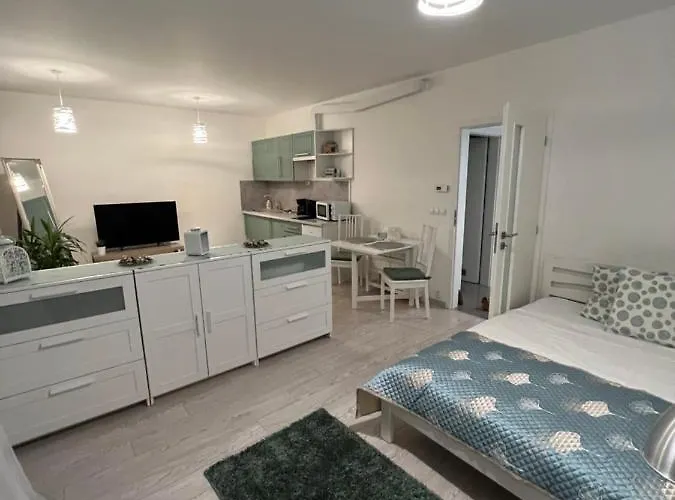 Apartament Free Parking In Garage Karolina Plazza, New Cosy With Need