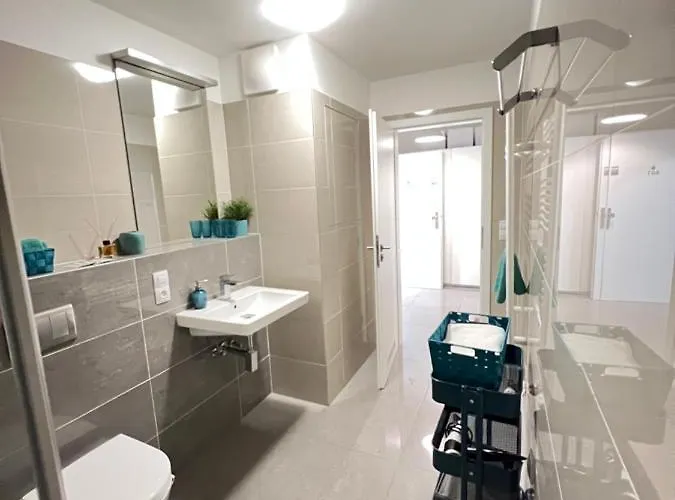 Free Parking In Garage Karolina Plazza, New Cosy With Need Apartament *