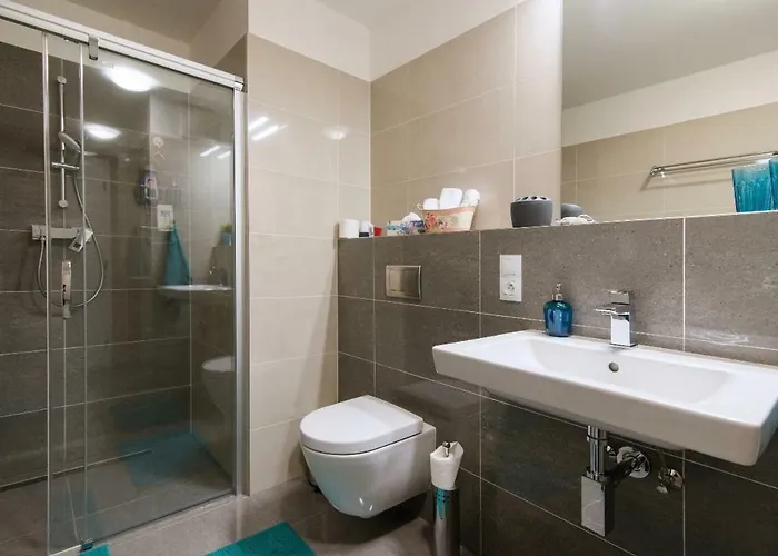 Apartament Free Parking In Garage Karolina Plazza, New Cosy With Need
