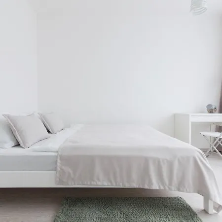 아파트 Free Parking In Garage Karolina Plazza, New Cosy With Need 프라하