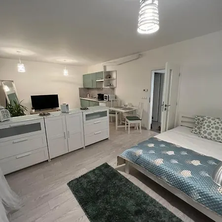Appartement Free Parking In Garage Karolina Plazza, New Cosy With Need